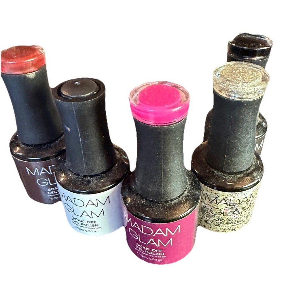 Madam Glam Soak Off Gel Nail Polish (7) Assorted Colors Top Coat Gently Used